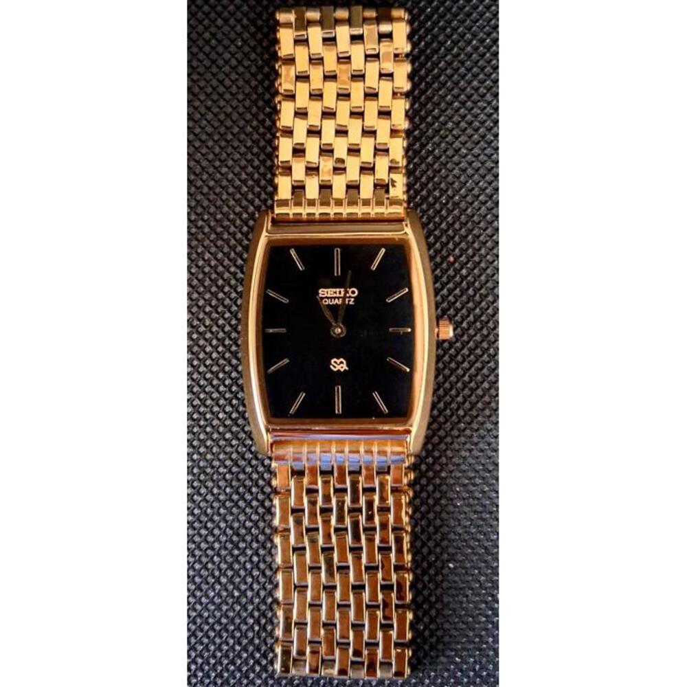 Men's Vintage Seiko Barrel/Tonneau Stainless‎ Steel Tank RARE